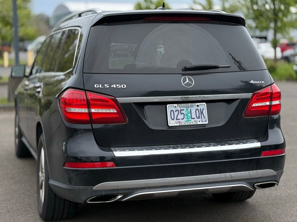 Used 2018 Mercedes-Benz GLS 450 4MATIC image 3