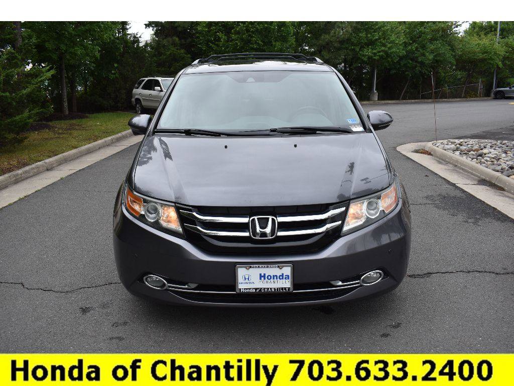 Used 2014 Honda Odyssey Touring video 2