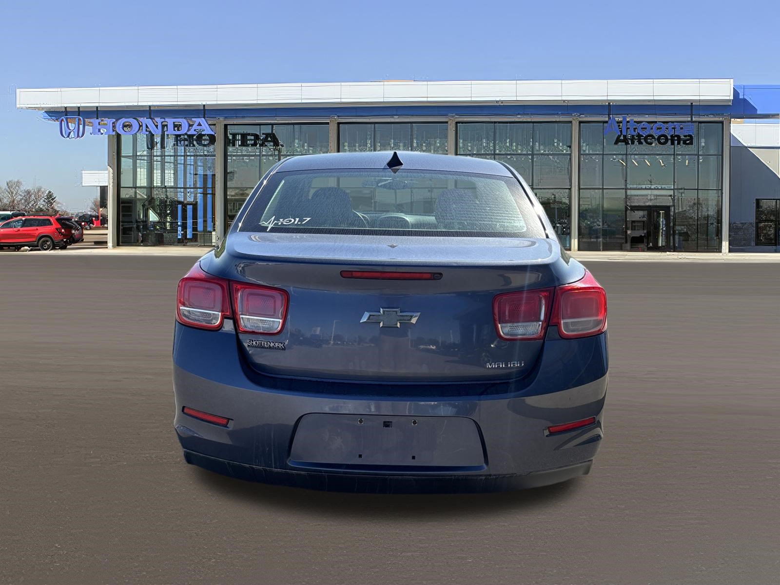 Used 2013 Chevrolet Malibu LS w/ Protection Package FWD image 4
