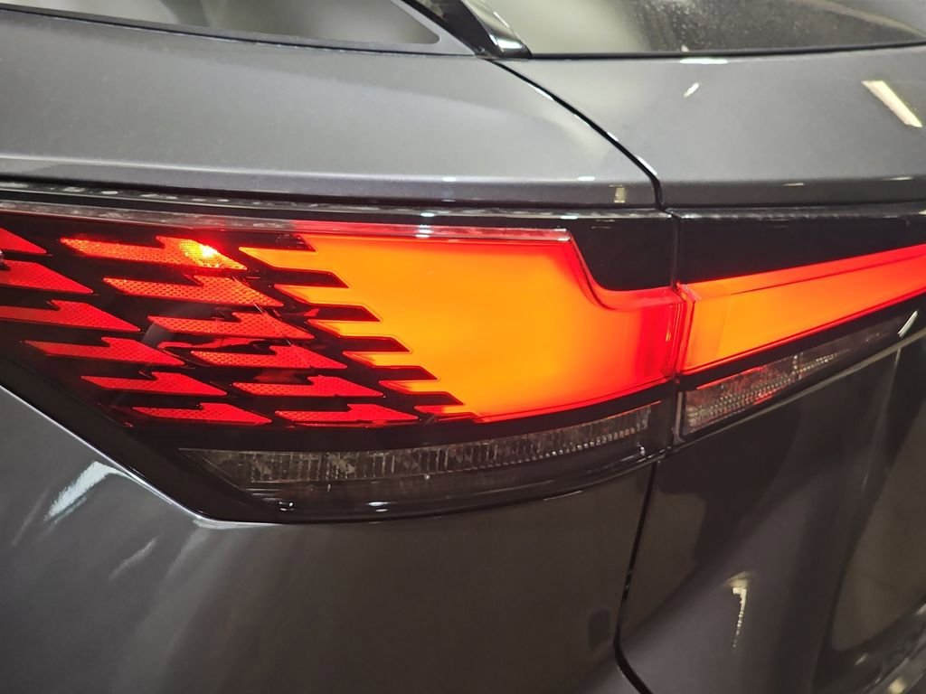Certified 2023 Lexus RX 350 Premium w/ Cold Area Package AWD/4WD image 37