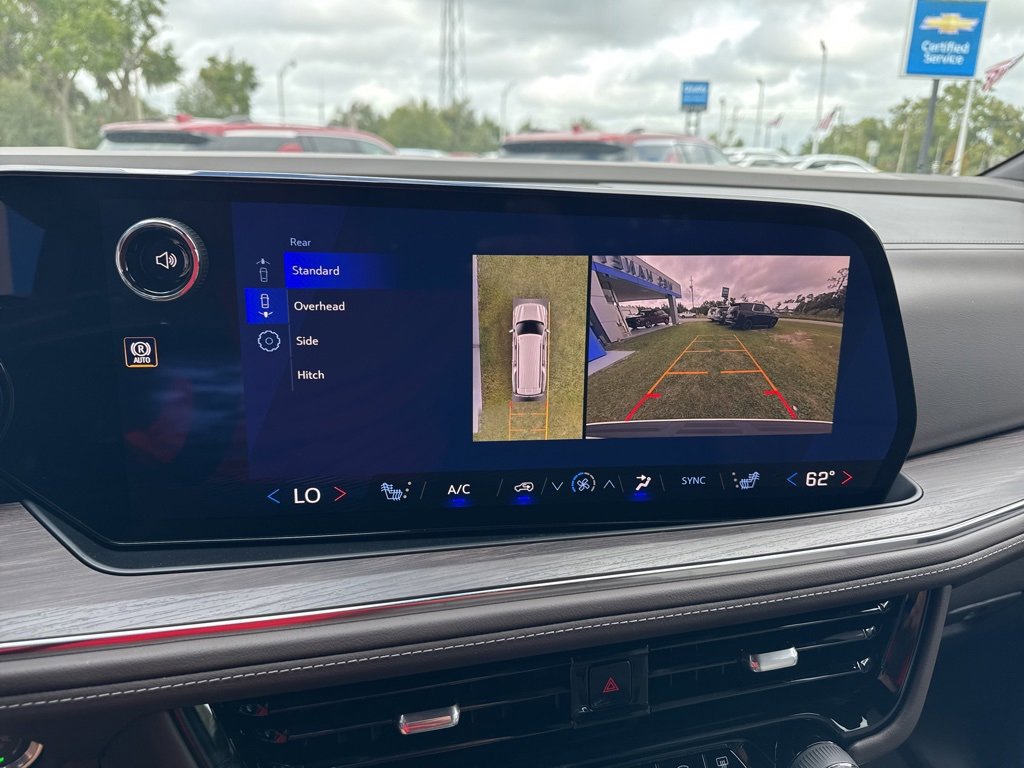 New 2026 Chevrolet Suburban LT w/ Comfort Package image 19