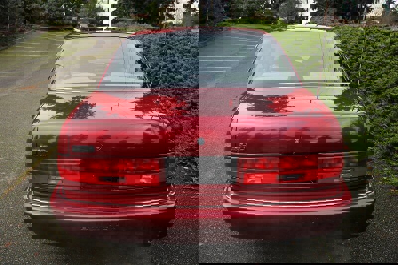 Used 1995 Buick Regal Custom image 10