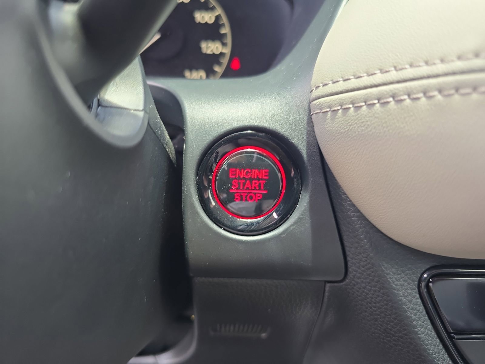 Certified 2025 Honda HR-V LX image 23