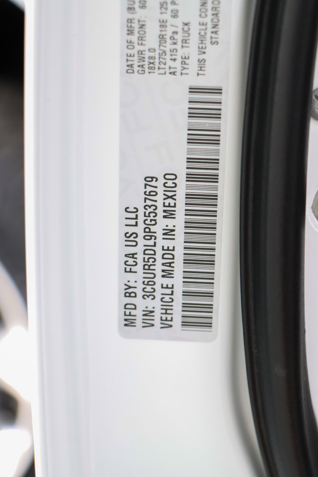 Used 2023 RAM 2500 Big Horn w/ Cold Weather Group AWD/4WD image 32