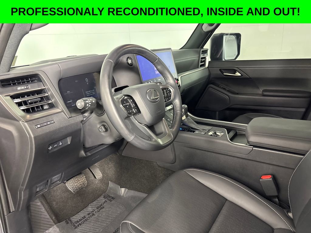 Used 2024 Lexus GX 550 w/ Cold Area Package image 7