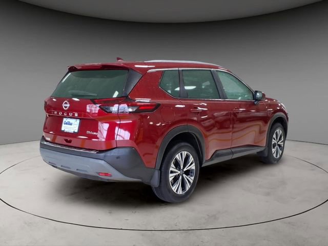 Used 2023 Nissan Rogue SV w/ SV Premium B Package image 9