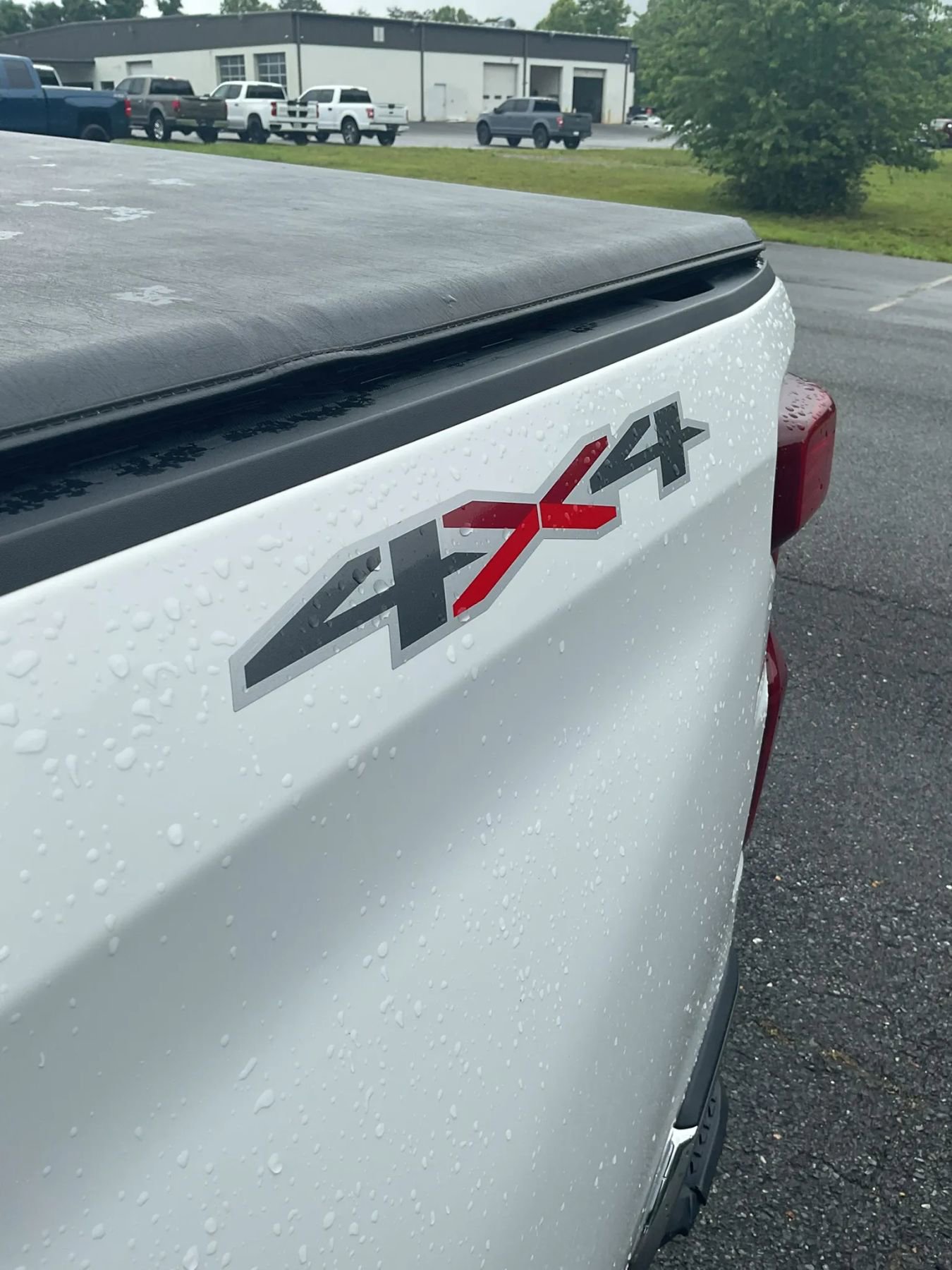 Used 2019 Chevrolet Silverado 1500 LT w/ All-Star Edition AWD/4WD image 10