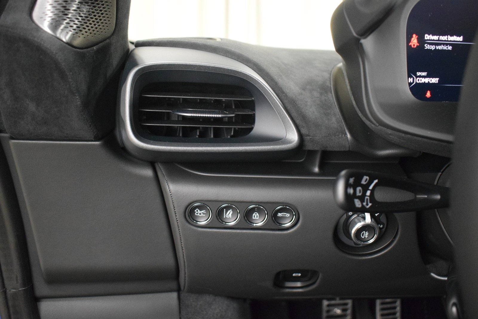 New 2026 McLaren Artura image 25