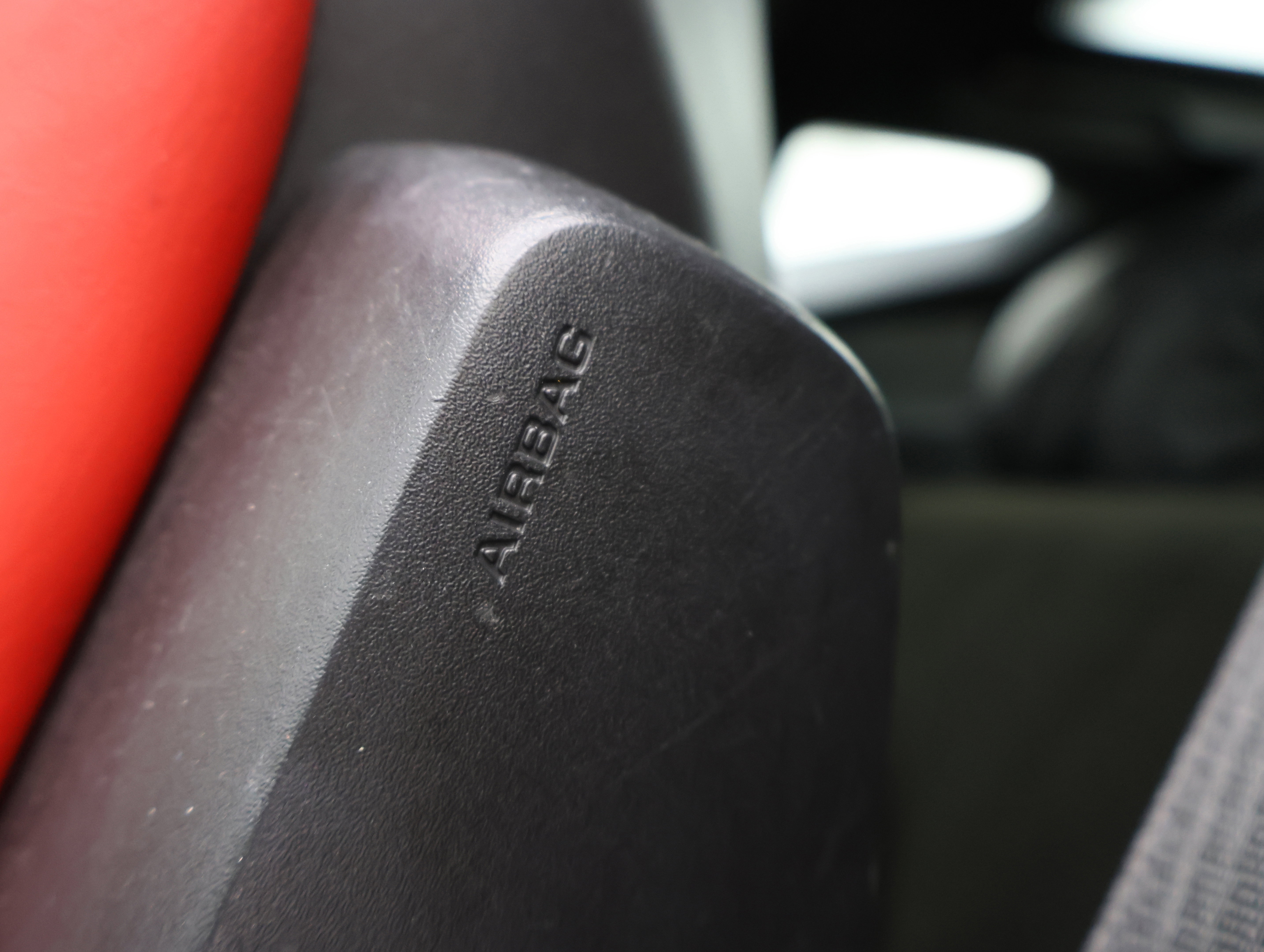 Used 2019 Chevrolet Corvette Stingray Coupe w/ 1LT RWD image 33