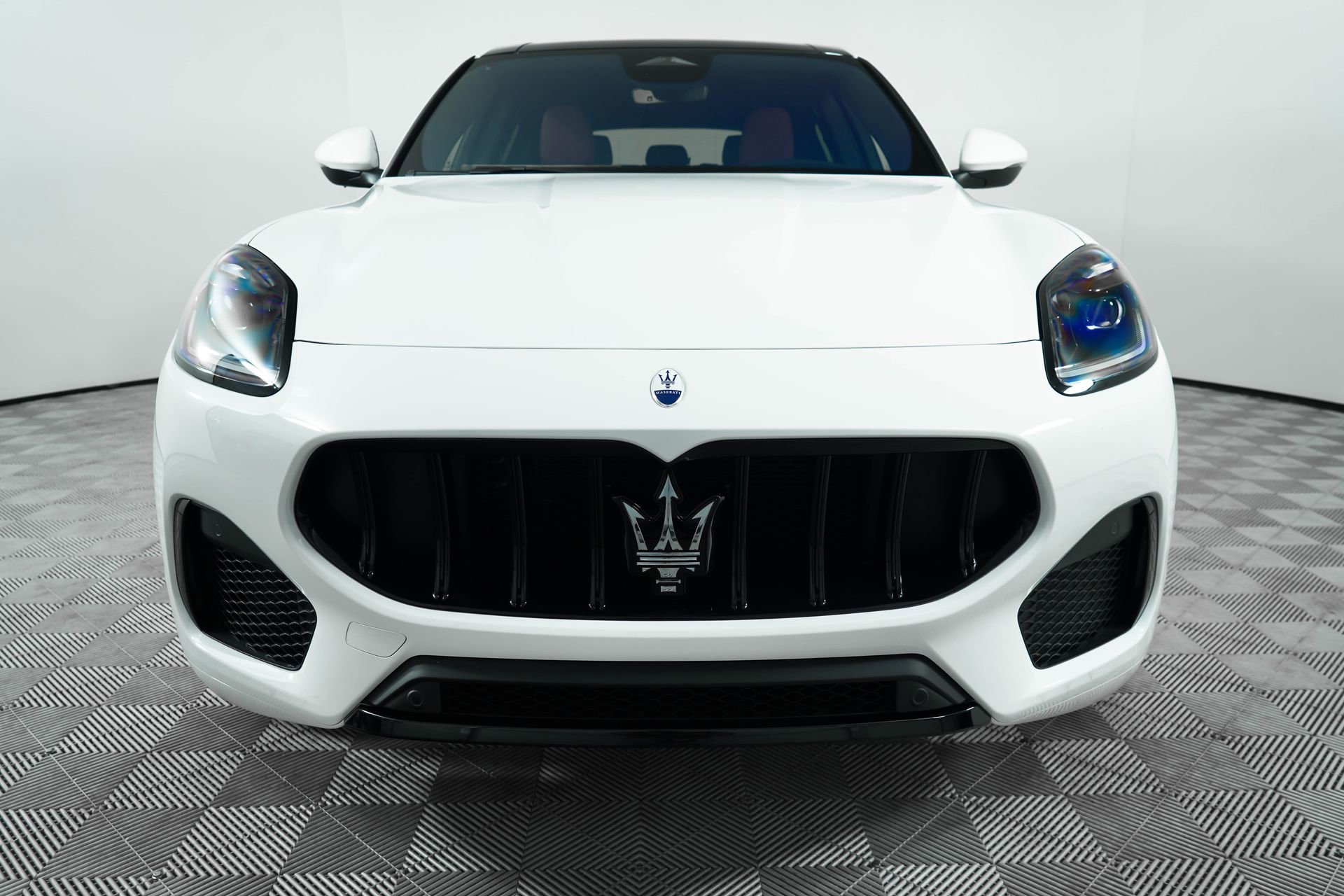 New 2025 Maserati Grecale Modena image 4