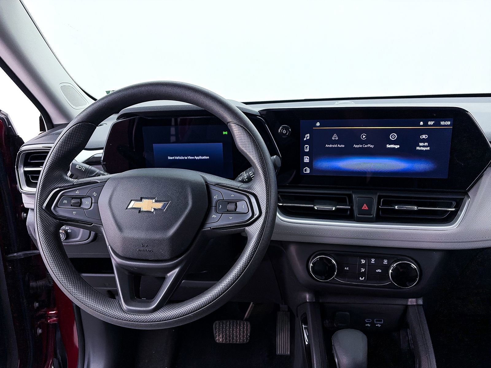 Used 2024 Chevrolet TrailBlazer LS w/ LS Convenience Package FWD image 5