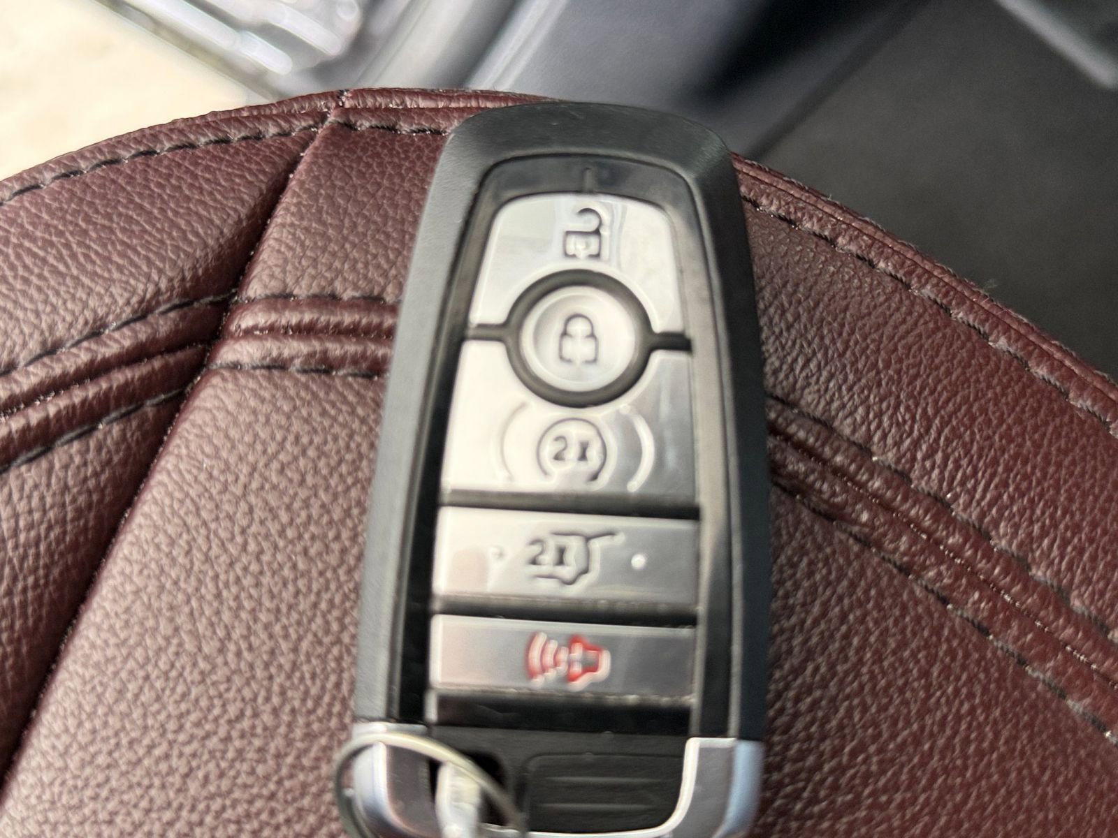 Used 2024 Ford Expedition Limited RWD image 22
