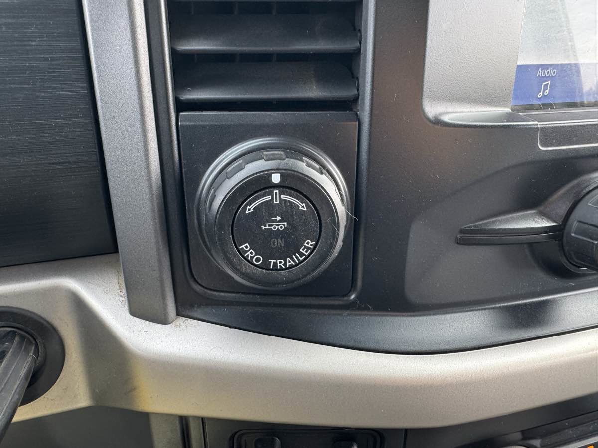 Used 2021 Ford F150 XLT w/ Trailer Tow Package image 28