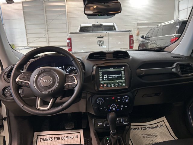 Used 2023 Jeep Renegade Latitude w/ Sun/Sound Group image 24