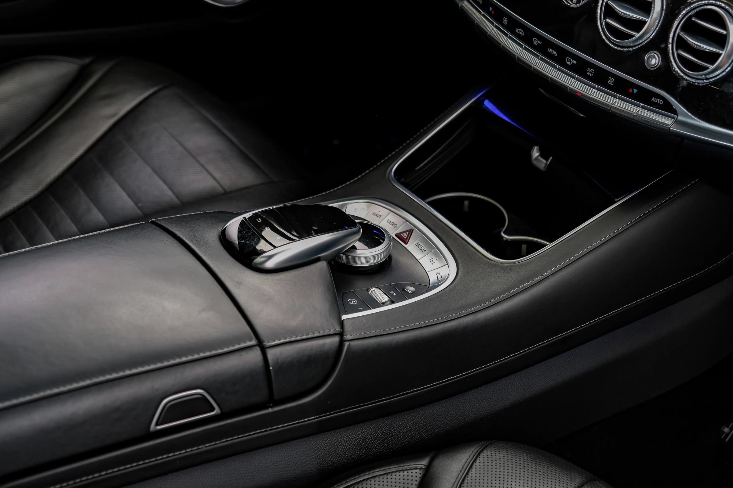 Used 2015 Mercedes-Benz S 550 Sedan image 26
