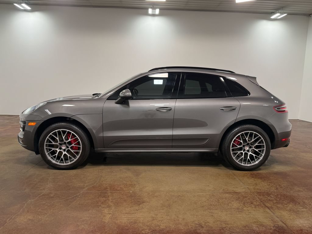 Used 2015 Porsche Macan Turbo AWD/4WD image 27