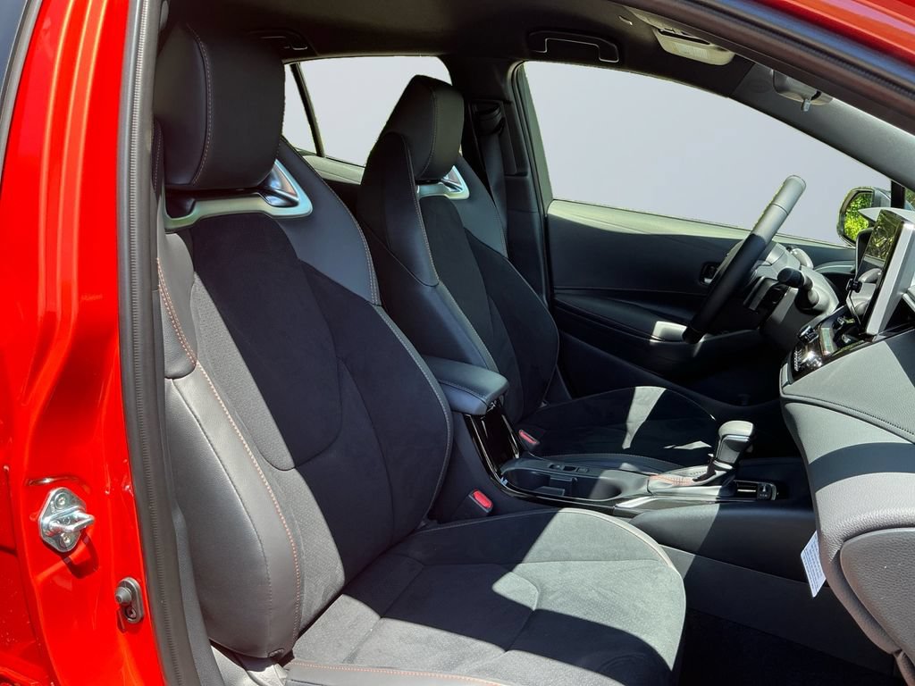 New 2026 Toyota Corolla SE FWD image 16