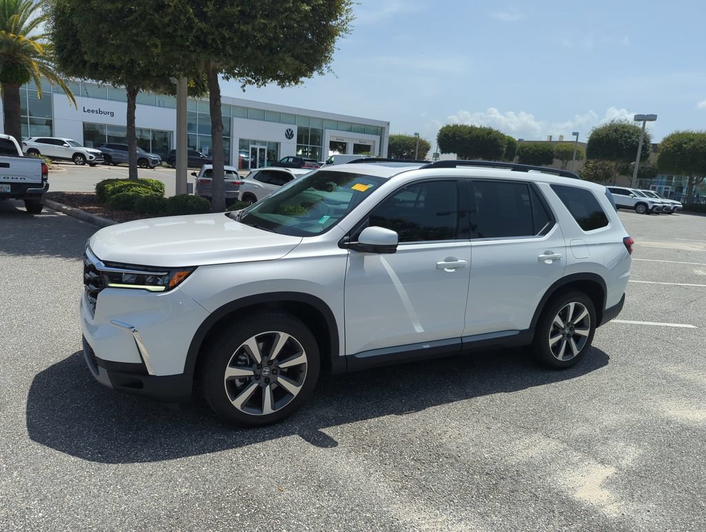 Used 2024 Honda Pilot Elite image 13