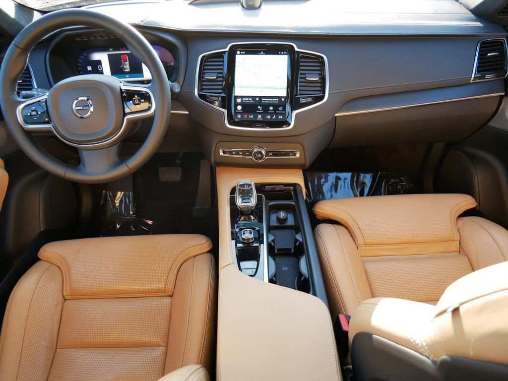 Used 2023 Volvo XC90 T8 Ultimate image 14