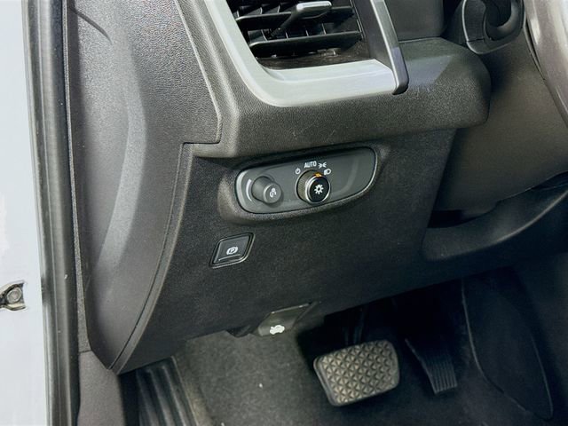 Used 2018 GMC Terrain SLE FWD image 10
