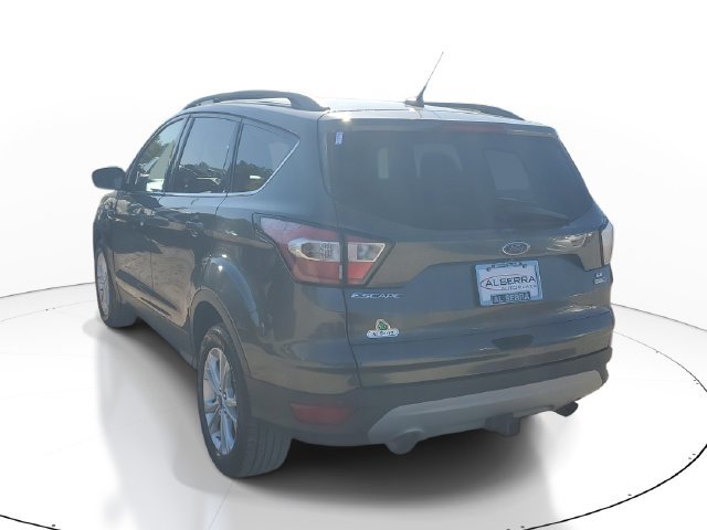 Used 2017 Ford Escape SE w/ Equipment Group 201A AWD/4WD image 3