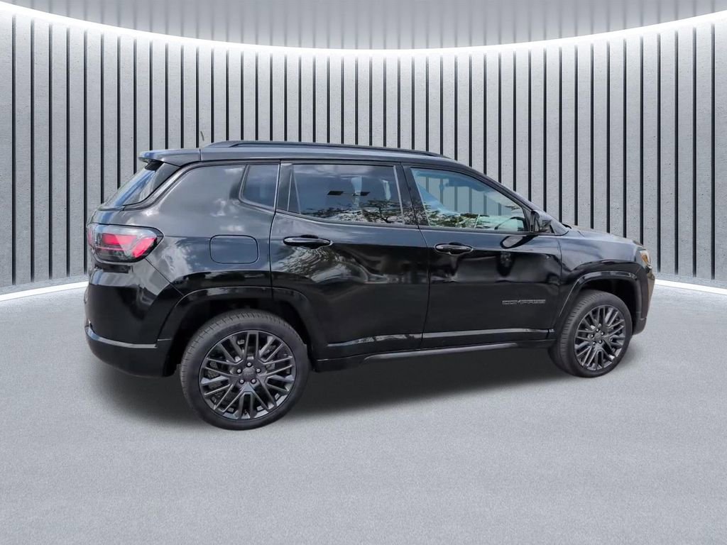 Used 2023 Jeep Compass High Altitude AWD/4WD image 4