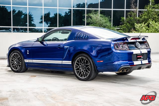 Used 2013 Ford Mustang Shelby GT500 RWD image 39