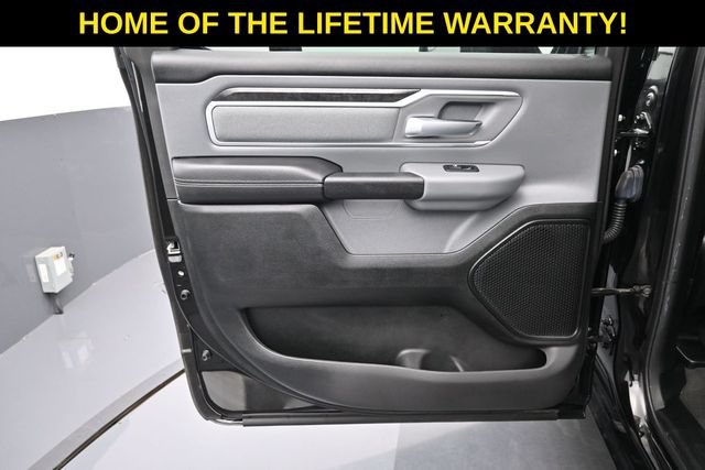 Used 2021 RAM 1500 Big Horn AWD/4WD image 36