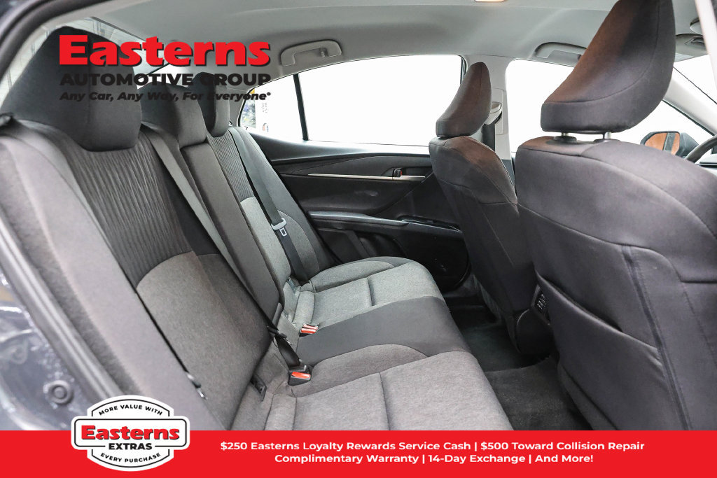 Used 2025 Toyota Camry LE FWD image 23