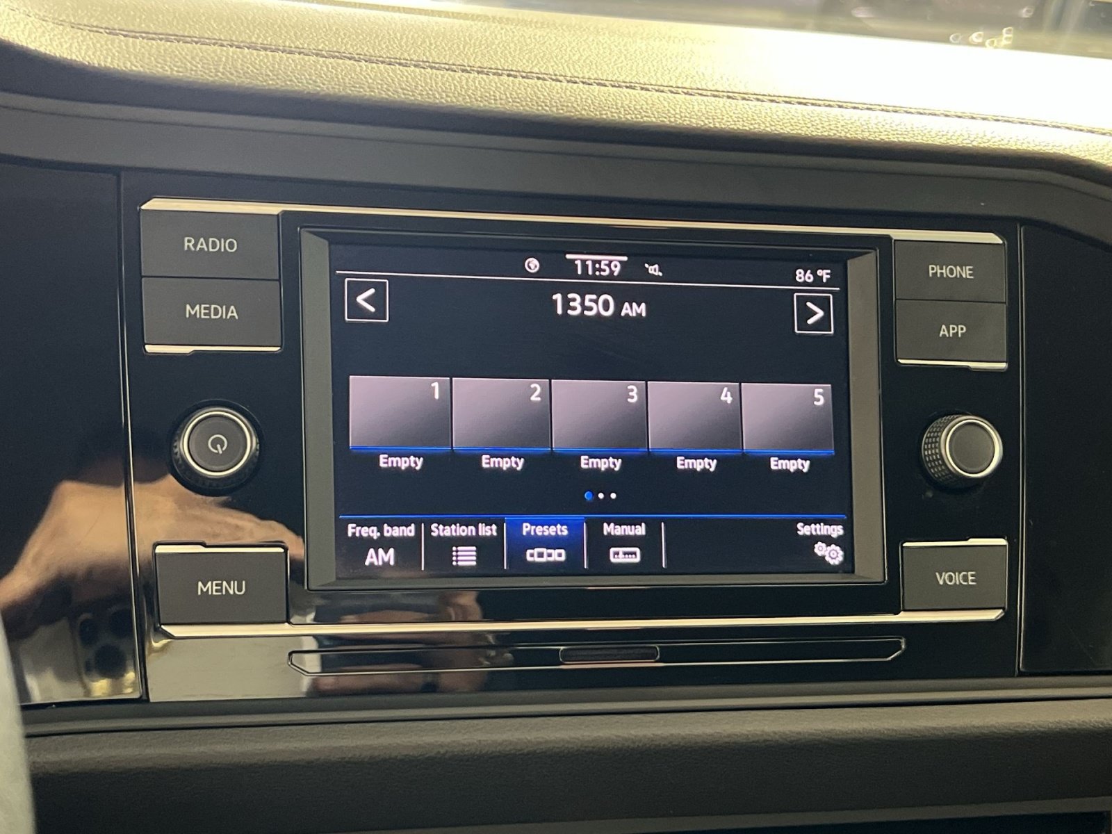 Used 2024 Volkswagen Jetta S FWD image 19