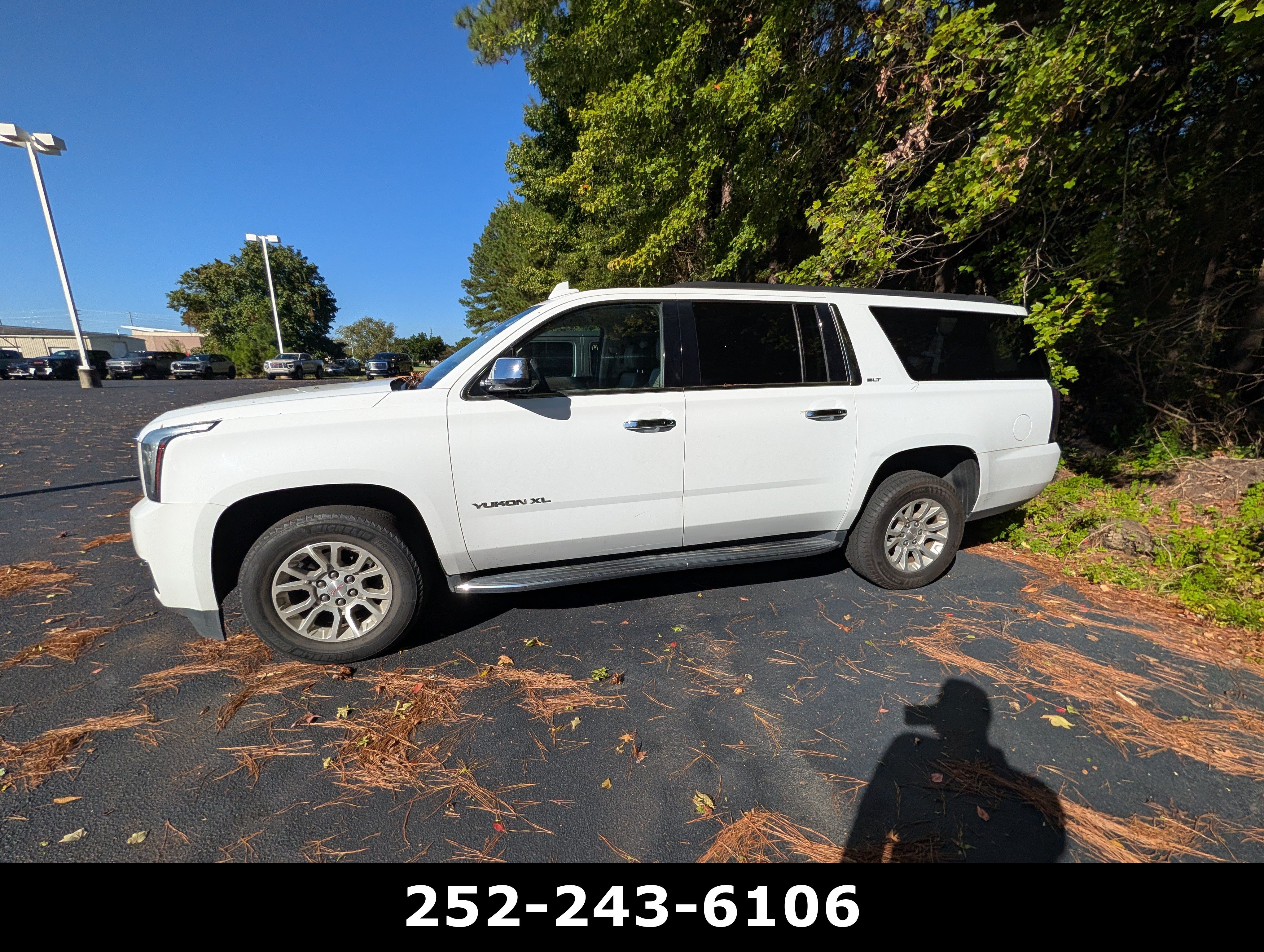 Used 2019 GMC Yukon XL SLT RWD image 2