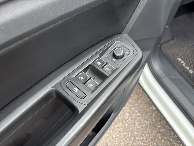 Used 2019 Volkswagen Atlas S image 12