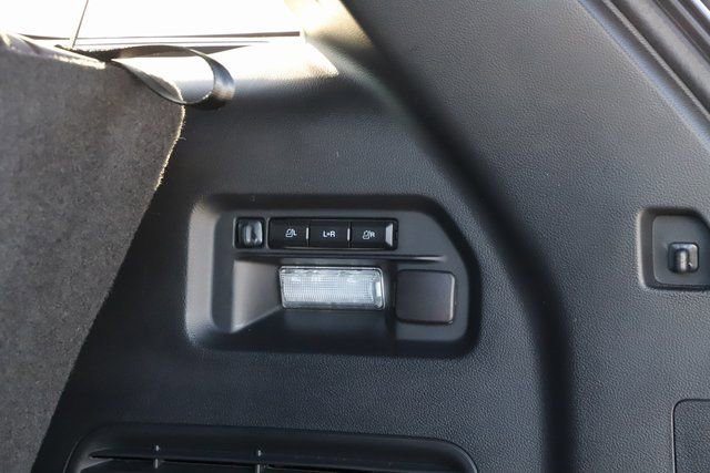 Used 2025 Ford Explorer Platinum w/ LUX Leather Package image 10