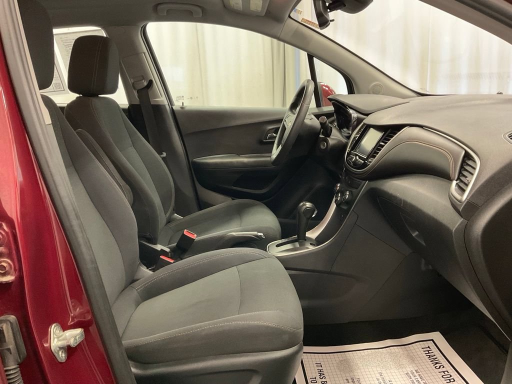Used 2017 Chevrolet Trax LS FWD image 30