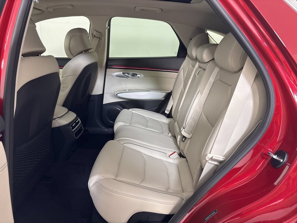 New 2026 Genesis GV70 2.5T Advanced AWD/4WD image 23