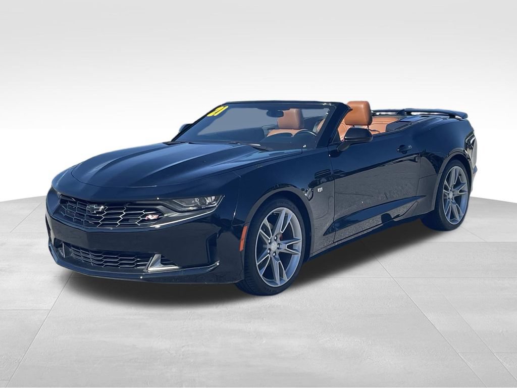 Used 2021 Chevrolet Camaro LT w/ RS Package RWD image 8
