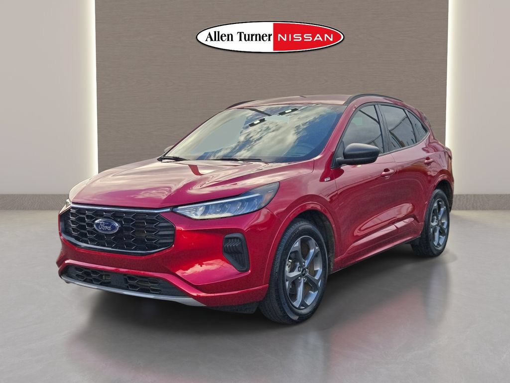 Used 2024 Ford Escape ST-Line w/ Tech Pack #1 FWD image 3