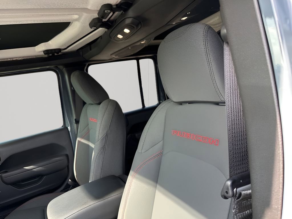 New 2026 Jeep Wrangler Unlimited Rubicon AWD/4WD image 26
