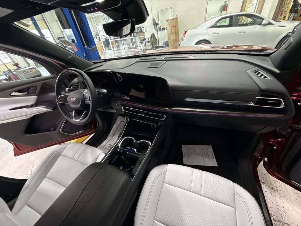 Certified 2026 Chevrolet Traverse High Country w/ LPO, Floor Liner Package image 27