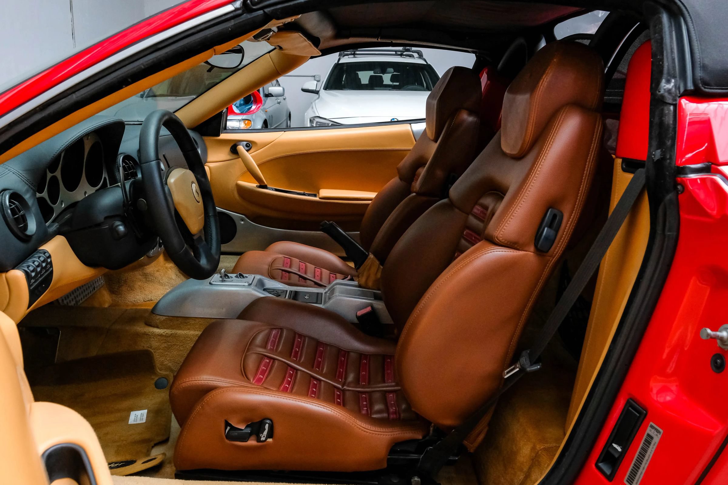 Used 2001 Ferrari 360 Spider RWD image 4