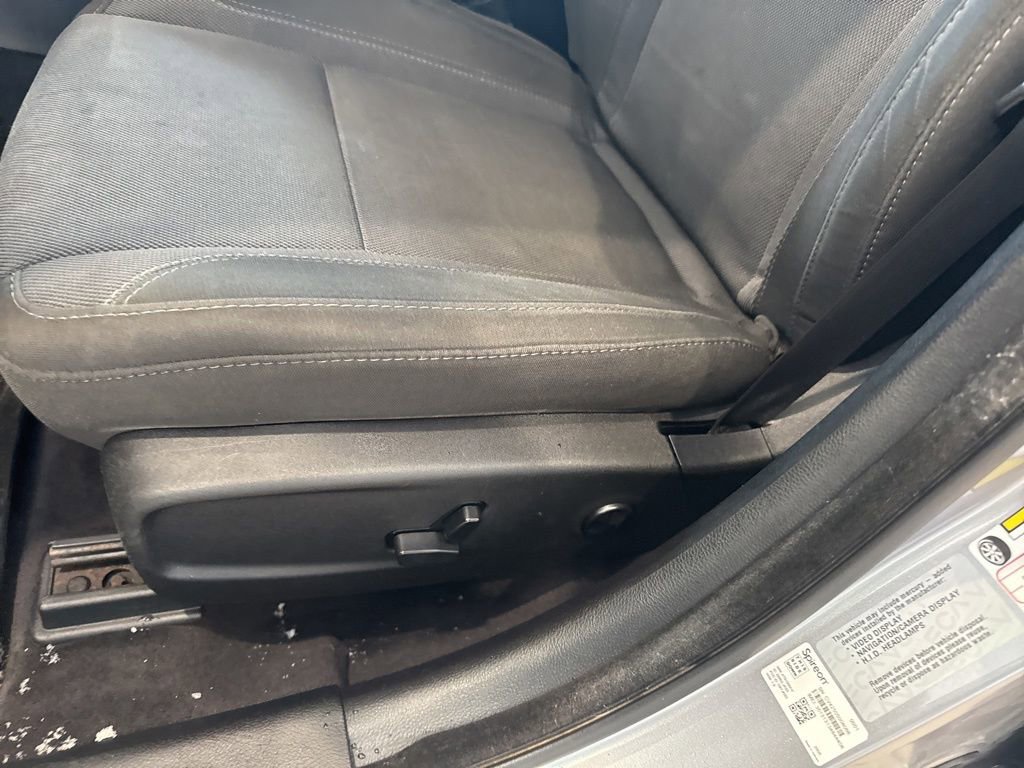 Used 2016 Dodge Charger SXT w/ Driver Confidence Group image 19