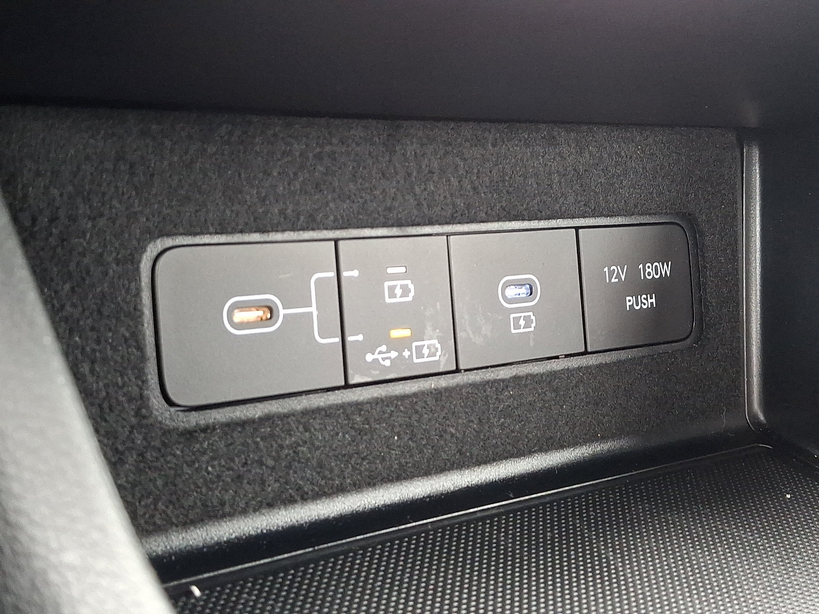 Used 2025 Hyundai Sonata SE FWD image 23