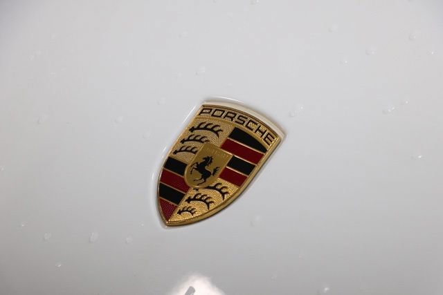 Used 2023 Porsche Macan S AWD/4WD image 10