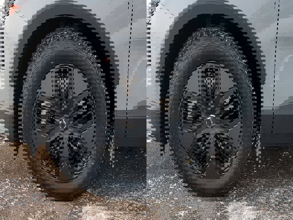 Certified 2026 Volvo EX30 Cross Country Ultra w/ Protection Package Premier image 13