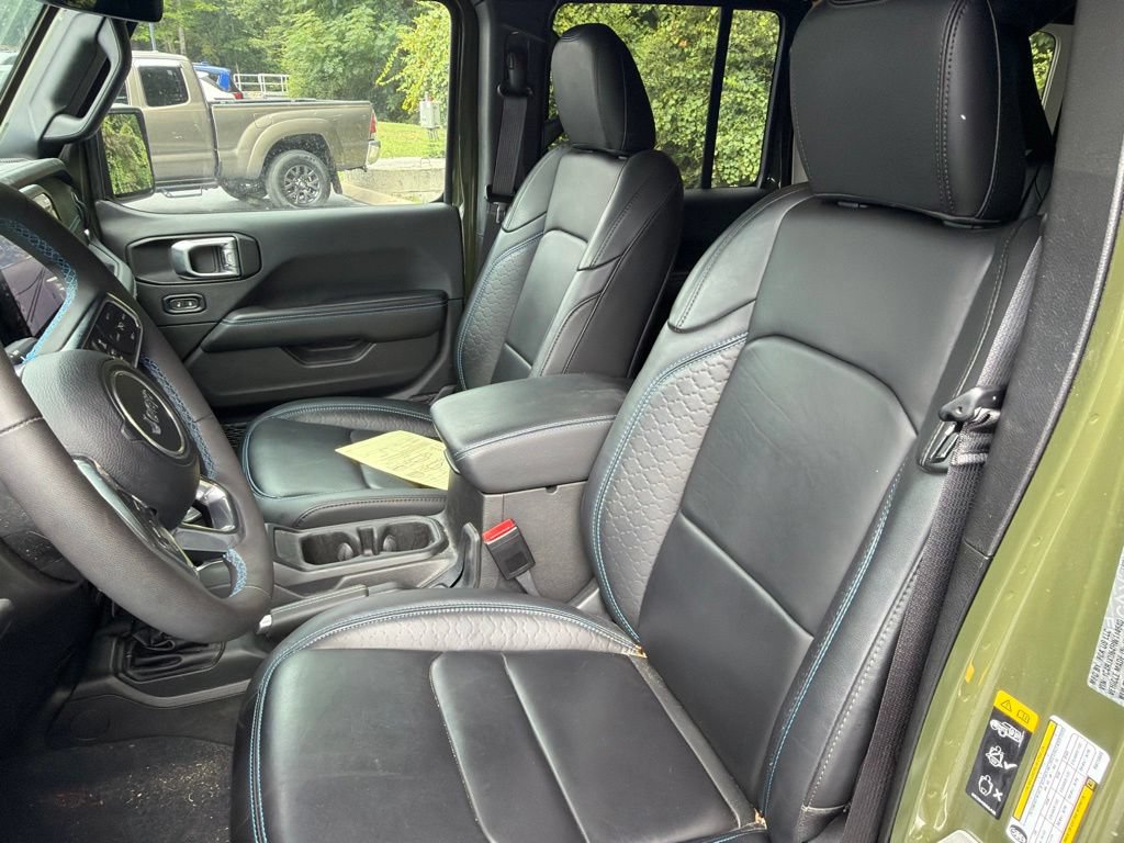 Used 2024 Jeep Wrangler High Altitude AWD/4WD image 11