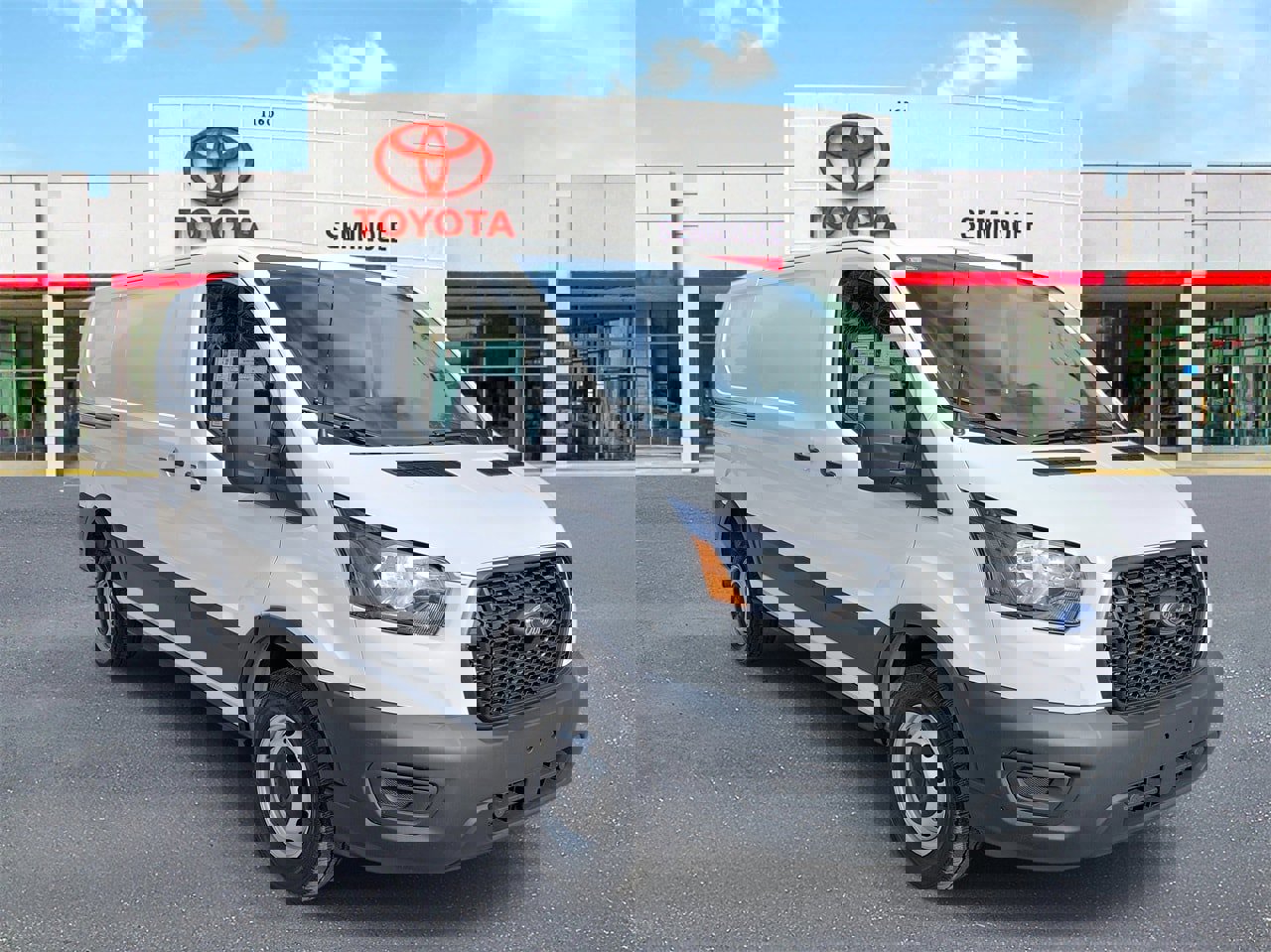 Used 2023 Ford Transit 250 Low Roof image 2