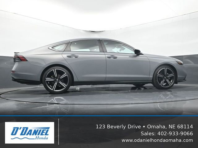 Used 2023 Honda Accord Sport image 13