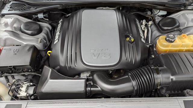 Used 2018 Dodge Challenger R/T image 26