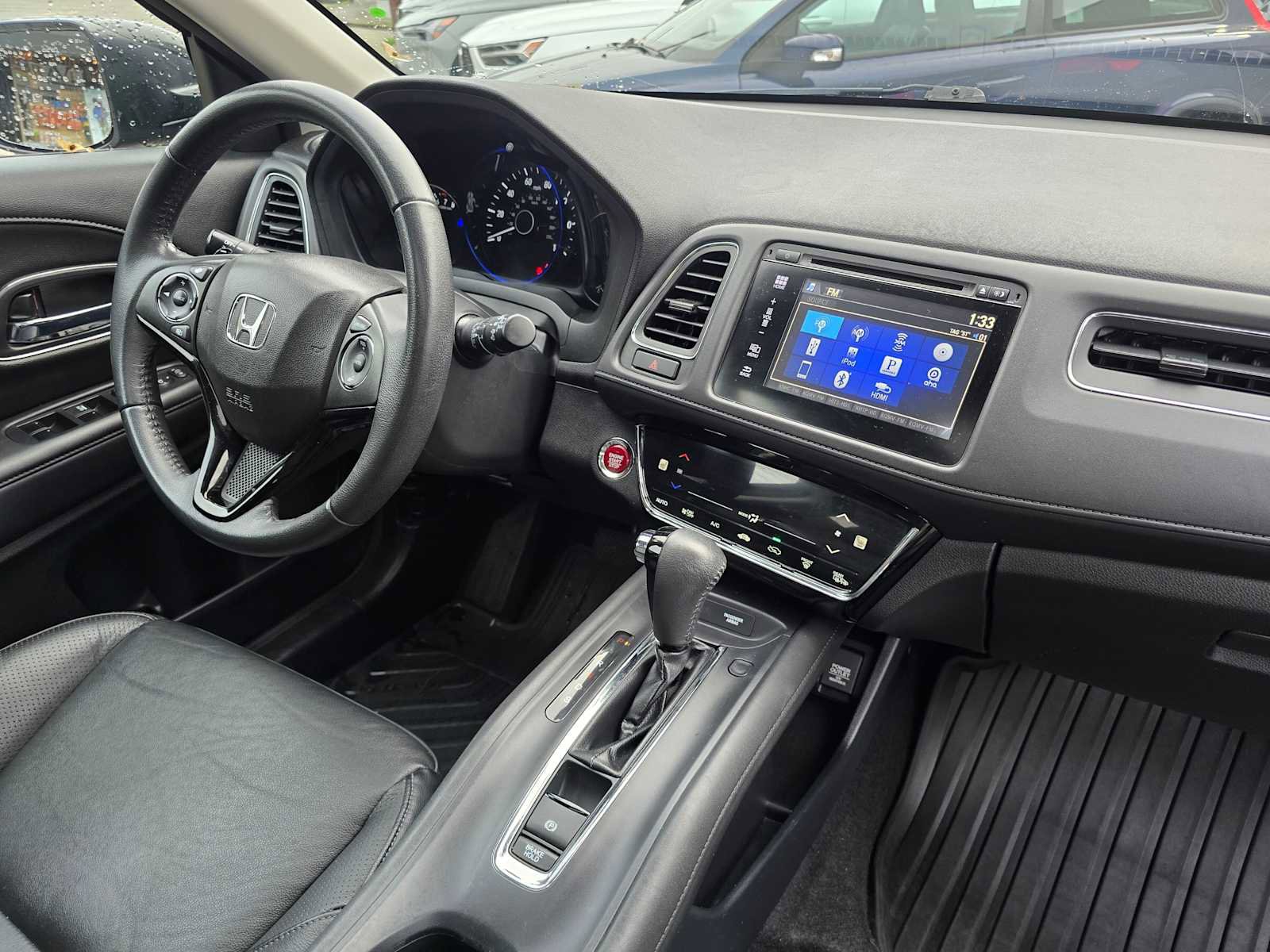 Used 2017 Honda HR-V EX-L image 17