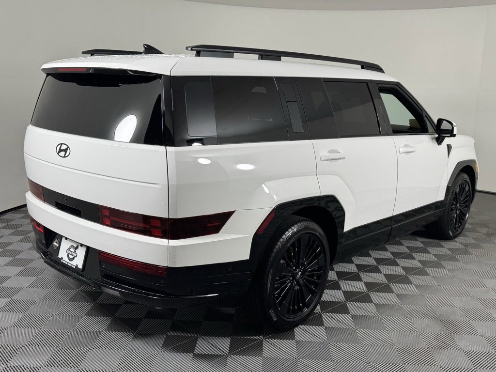 Used 2025 Hyundai Santa Fe Calligraphy image 6